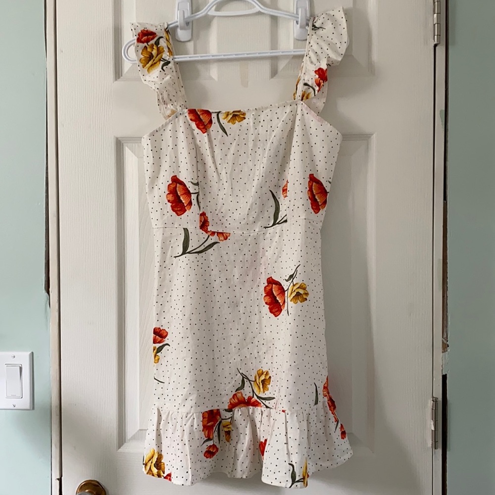 Forever 21 white floral patterned dress